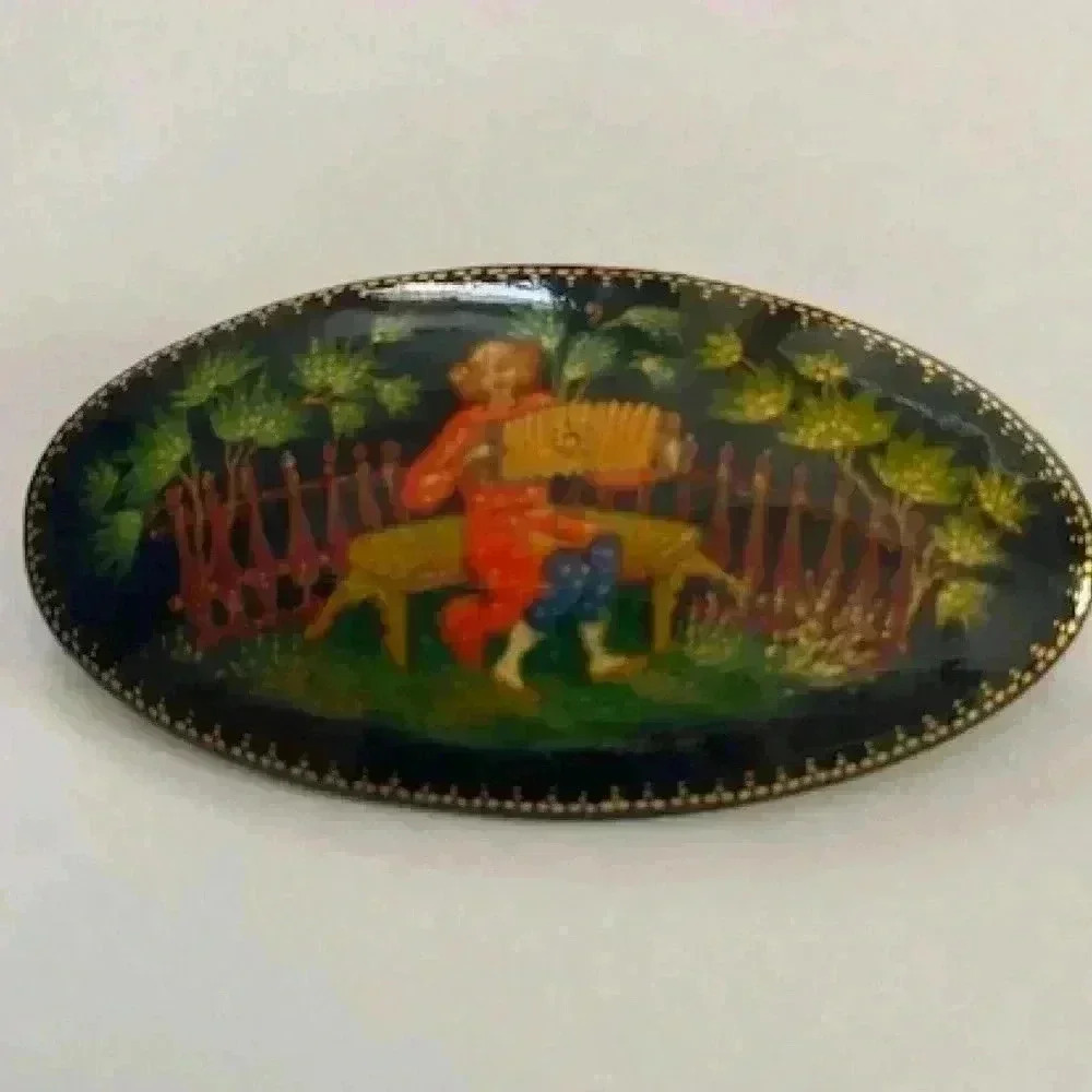Vintage Russian Palekh Lacquer Brooch Pin Hand Painted Folk Art